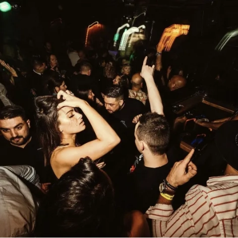 Le Barrio Club