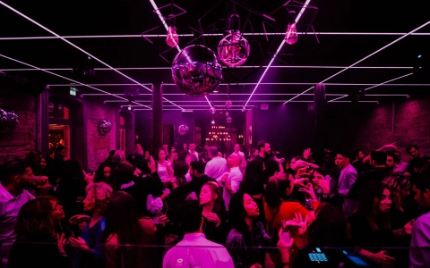 Club by La Maison